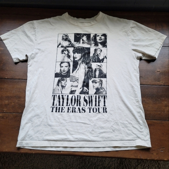 Taylor Swift Tops - Taylor Swift Official Merch Black White Two Sided Graphic T-Shirt sz S Cotton